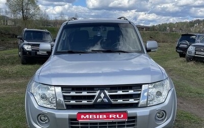 Mitsubishi Pajero IV, 2011 год, 1 900 000 рублей, 1 фотография