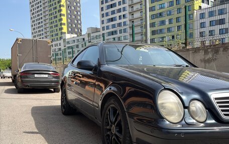 Mercedes-Benz CLK-Класс, 1999 год, 420 000 рублей, 3 фотография