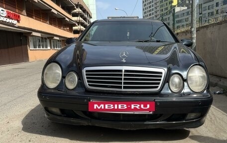 Mercedes-Benz CLK-Класс, 1999 год, 420 000 рублей, 2 фотография