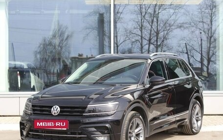 Volkswagen Tiguan II, 2018 год, 3 350 000 рублей, 7 фотография