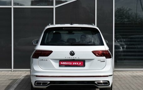 Volkswagen Tiguan II, 2023 год, 5 350 000 рублей, 4 фотография