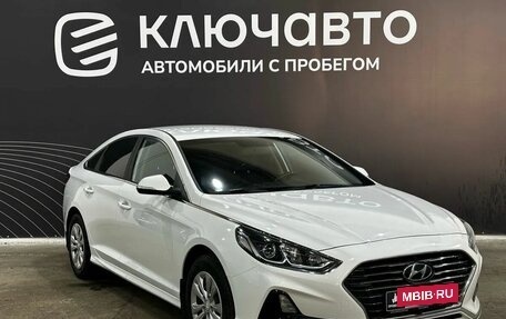 Hyundai Sonata VII, 2019 год, 2 045 000 рублей, 2 фотография