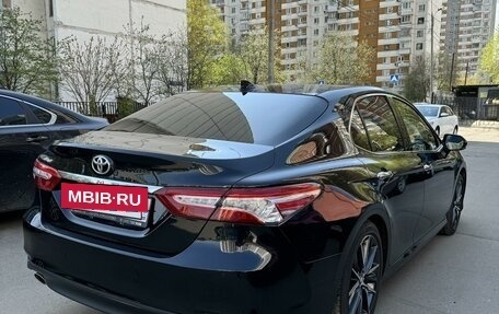 Toyota Camry, 2023 год, 4 900 000 рублей, 5 фотография