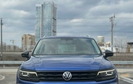 Volkswagen Tiguan II, 2018 год, 2 550 000 рублей, 8 фотография