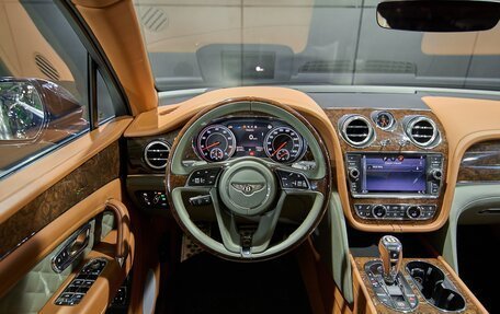 Bentley Bentayga I, 2019 год, 26 900 000 рублей, 12 фотография
