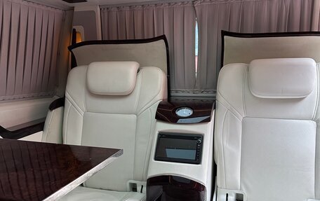 Mercedes-Benz Viano, 2012 год, 3 800 000 рублей, 37 фотография