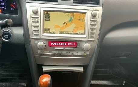 Toyota Camry, 2011 год, 950 000 рублей, 10 фотография