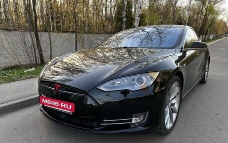 Tesla Model S I, 2016 год, 3 550 000 рублей, 2 фотография