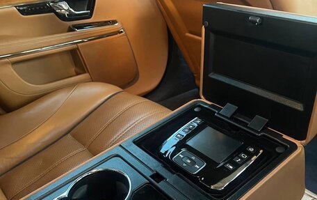 Jaguar XJ IV (X351), 2013 год, 2 300 000 рублей, 15 фотография