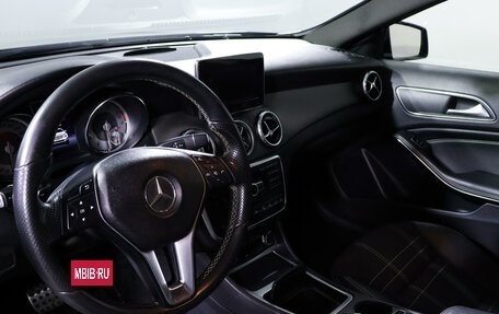 Mercedes-Benz GLA, 2015 год, 2 150 000 рублей, 14 фотография