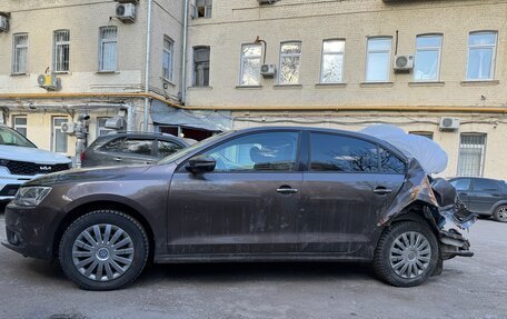 Volkswagen Jetta VI, 2012 год, 700 000 рублей, 6 фотография