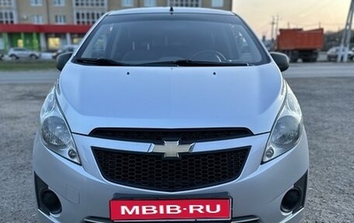 Chevrolet Spark III, 2013 год, 800 000 рублей, 1 фотография
