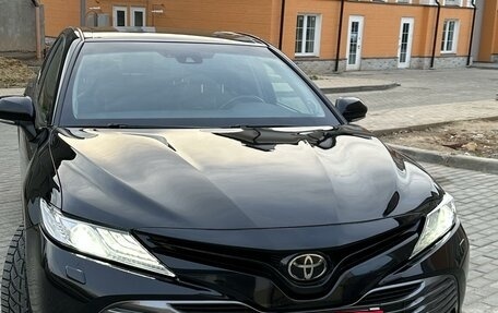Toyota Camry, 2020 год, 3 590 000 рублей, 6 фотография