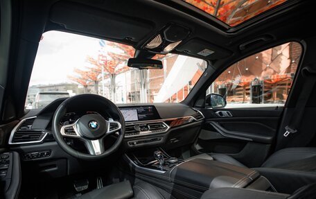 BMW X5, 2019 год, 7 390 000 рублей, 14 фотография