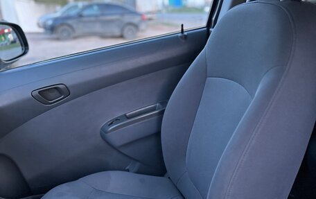 Chevrolet Spark III, 2013 год, 800 000 рублей, 21 фотография