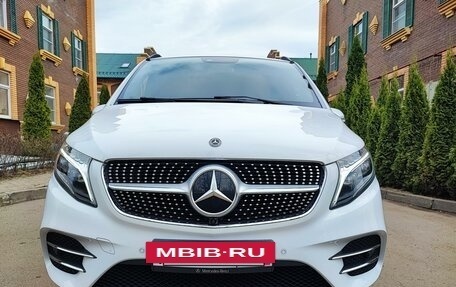 Mercedes-Benz V-Класс, 2020 год, 8 200 000 рублей, 3 фотография