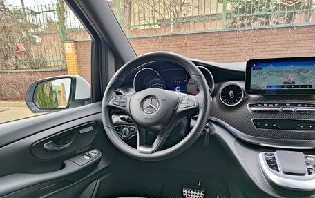 Mercedes-Benz V-Класс, 2020 год, 8 200 000 рублей, 34 фотография