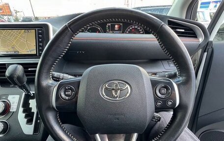 Toyota Sienta II, 2021 год, 1 100 000 рублей, 7 фотография