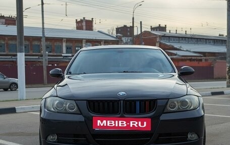 BMW 3 серия, 2005 год, 999 999 рублей, 4 фотография