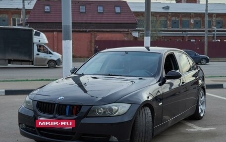 BMW 3 серия, 2005 год, 999 999 рублей, 2 фотография