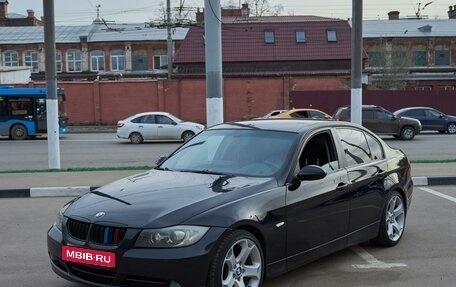BMW 3 серия, 2005 год, 999 999 рублей, 3 фотография