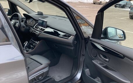 BMW 2 серия Grand Tourer F46 рестайлинг, 2019 год, 2 500 000 рублей, 9 фотография