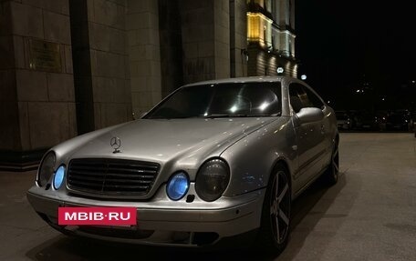 Mercedes-Benz CLK-Класс, 1998 год, 585 000 рублей, 3 фотография