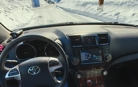 Toyota Highlander III, 2011 год, 2 500 000 рублей, 7 фотография