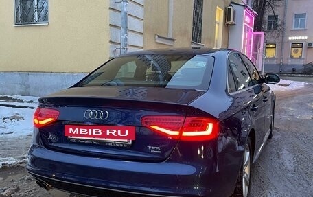 Audi A4, 2014 год, 2 300 000 рублей, 4 фотография