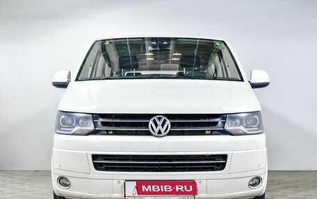 Volkswagen Multivan T5, 2011 год, 3 150 000 рублей, 2 фотография