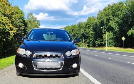 Chevrolet Aveo III, 2014 год, 950 000 рублей, 4 фотография