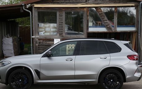 BMW X5 M, 2021 год, 10 389 561 рублей, 2 фотография
