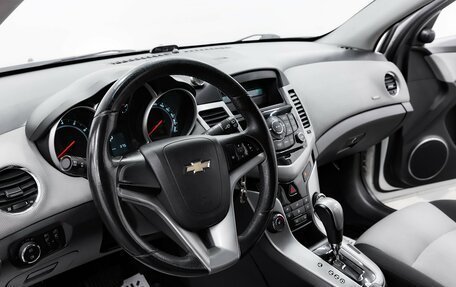 Chevrolet Cruze II, 2012 год, 795 000 рублей, 9 фотография