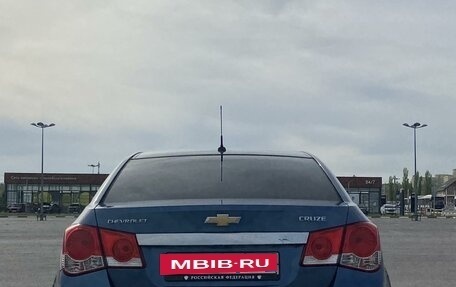 Chevrolet Cruze II, 2013 год, 950 000 рублей, 3 фотография