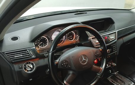 Mercedes-Benz E-Класс, 2010 год, 1 450 000 рублей, 8 фотография