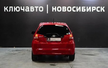 Honda Fit III, 2012 год, 760 000 рублей, 4 фотография