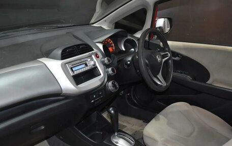 Honda Fit III, 2012 год, 760 000 рублей, 10 фотография