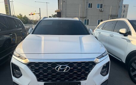 Hyundai Santa Fe IV, 2019 год, 2 490 000 рублей, 23 фотография