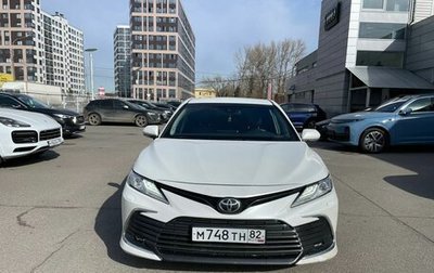 Toyota Camry, 2021 год, 3 599 000 рублей, 1 фотография