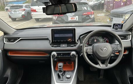 Toyota RAV4, 2019 год, 3 500 000 рублей, 19 фотография