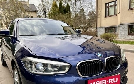 BMW 1 серия, 2018 год, 2 100 000 рублей, 12 фотография