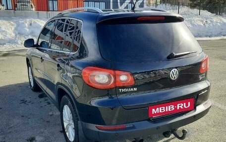Volkswagen Tiguan I, 2010 год, 1 500 000 рублей, 2 фотография
