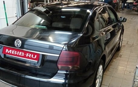 Volkswagen Polo VI (EU Market), 2016 год, 1 051 000 рублей, 3 фотография