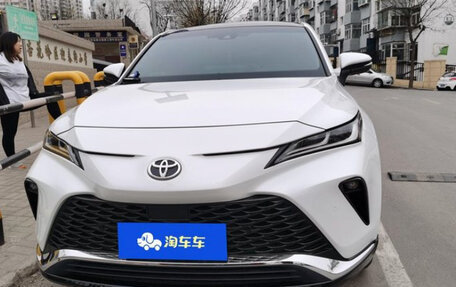 Toyota Venza, 2021 год, 3 663 407 рублей, 2 фотография