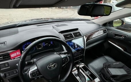Toyota Camry, 2016 год, 2 400 000 рублей, 4 фотография