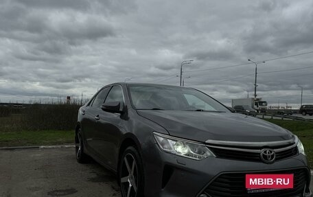 Toyota Camry, 2016 год, 2 400 000 рублей, 2 фотография