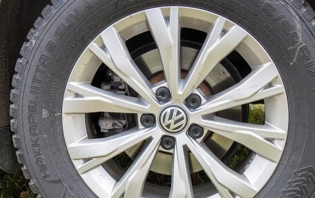 Volkswagen Tiguan II, 2018 год, 2 990 000 рублей, 36 фотография