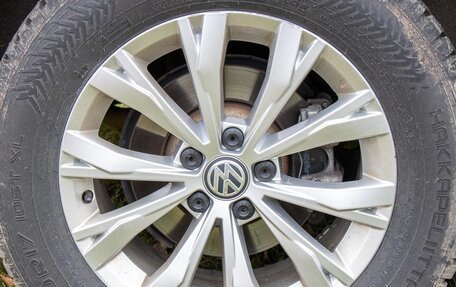 Volkswagen Tiguan II, 2018 год, 2 990 000 рублей, 35 фотография