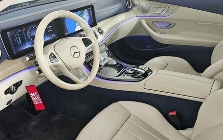 Mercedes-Benz E-Класс, 2017 год, 5 000 000 рублей, 11 фотография