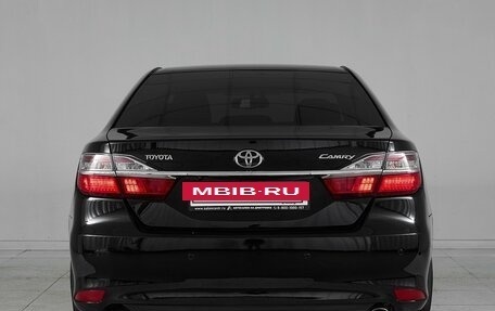 Toyota Camry, 2015 год, 1 695 000 рублей, 5 фотография
